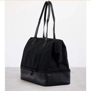 Beis Convertible Weekender Bag